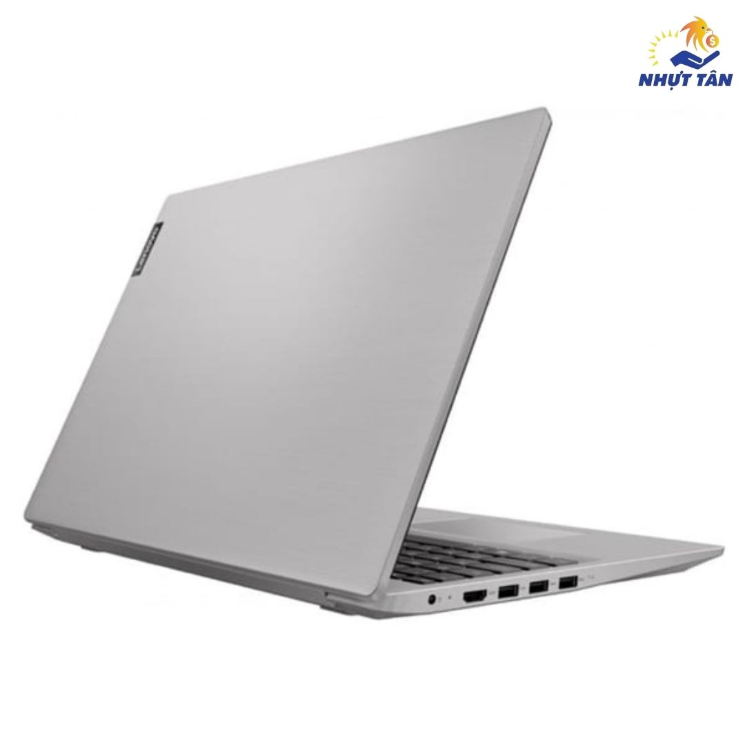 Laptop Lenovo 81VV