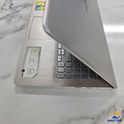 LAPTOP ASUS VivoBook X530UA